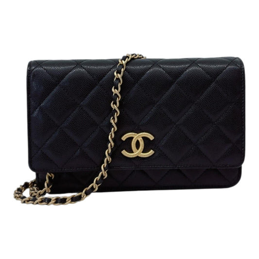 BLACK SHINY GRAINED CALFSKIN CC GOLD TONE WALLET ON CHAIN