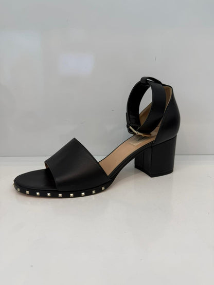 BLACK LEATHER ROCKSTUD SANDALS 40.5