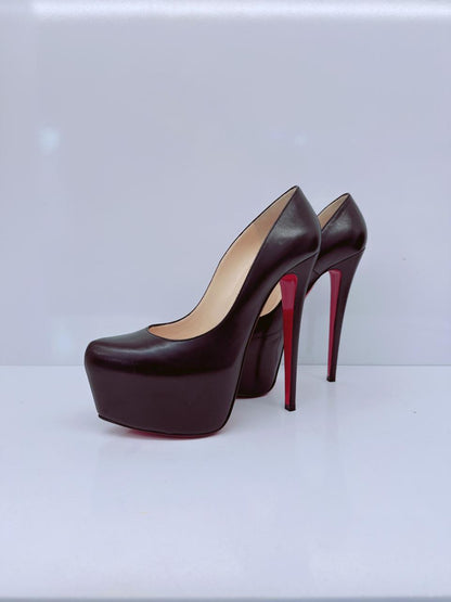 BLACK LEATHER DAFFODILE PLATFORM PUMPS 40