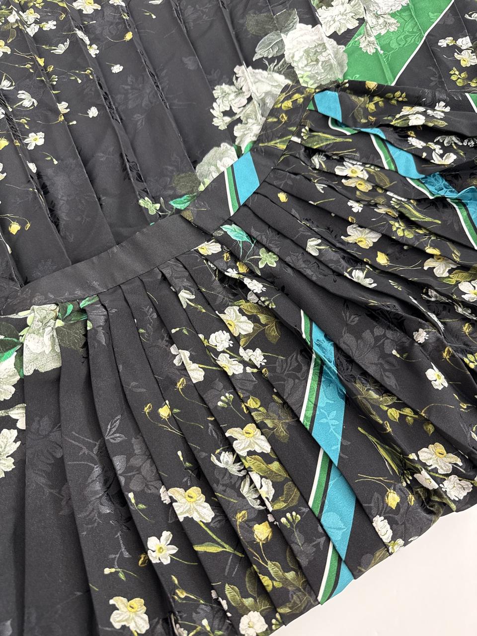 BLACK MULTICOLOR FLORAL PRINT TOP AND SKIRT SET 38/36