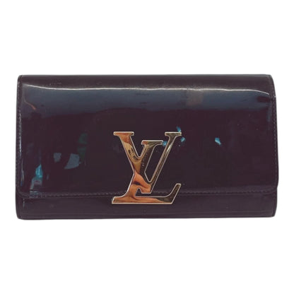 BLACK VERNIS LOUISE CLUTCH