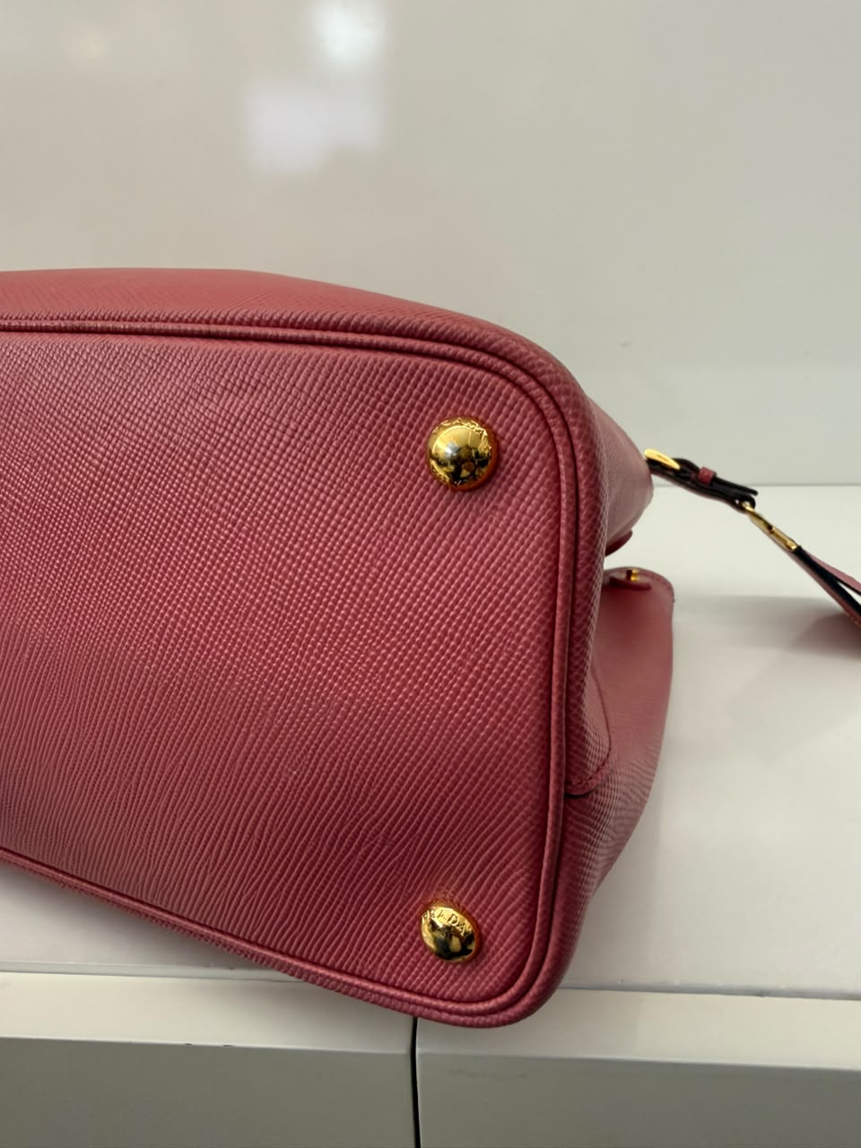 PINK SAFFIANO CUIR LEATHER DOUBLE HANDLE MEDIUM TOTE