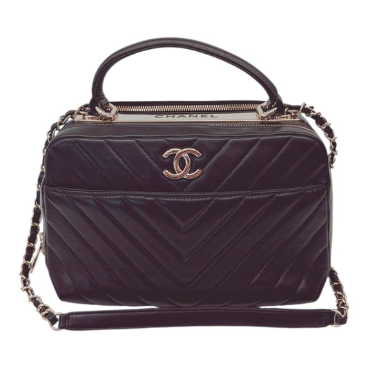 BLACK CHEVRON LAMBSKIN MEDIUM TRENDY CC BOWLING BAG