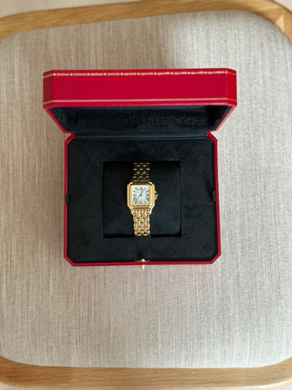 18K YELLOW GOLD PANTHERE DE CARTIER WATCH, MEDIUM MODEL