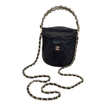 BLACK LEATHER ROUND TOP HANDLE VANITY BAG