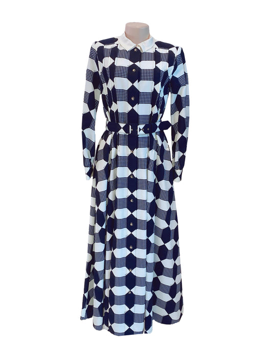 BLACK IVORY WHITE BELTED OPTICAL PRINT SILK DRESS