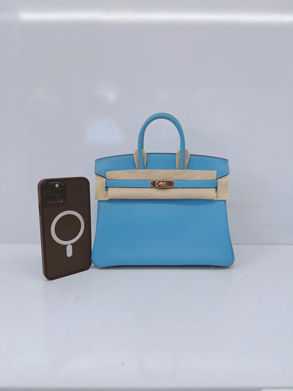 HERMES CIEL BIRKIN 25 SWIFT LEATHER GOLD HARDWARE BAG