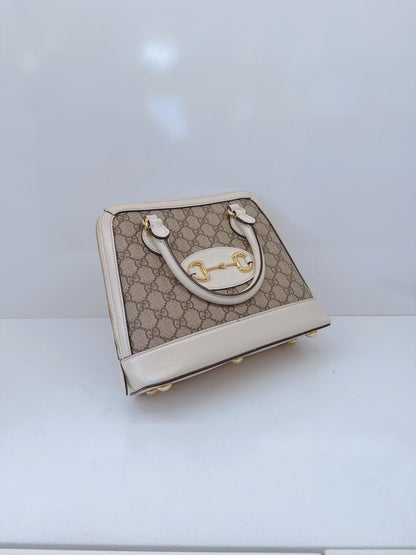 SMALL GUCCI HORSEBIT TOP HANDLE BAG IN GG SUPREME CANVAS