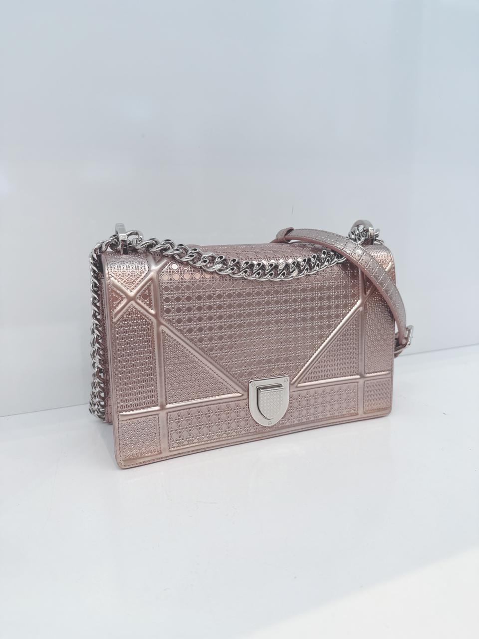 PINK METALLIC MICRO CANNAGE PATENT LEATHER MEDIUM DIORAMA SHOULDER BAG