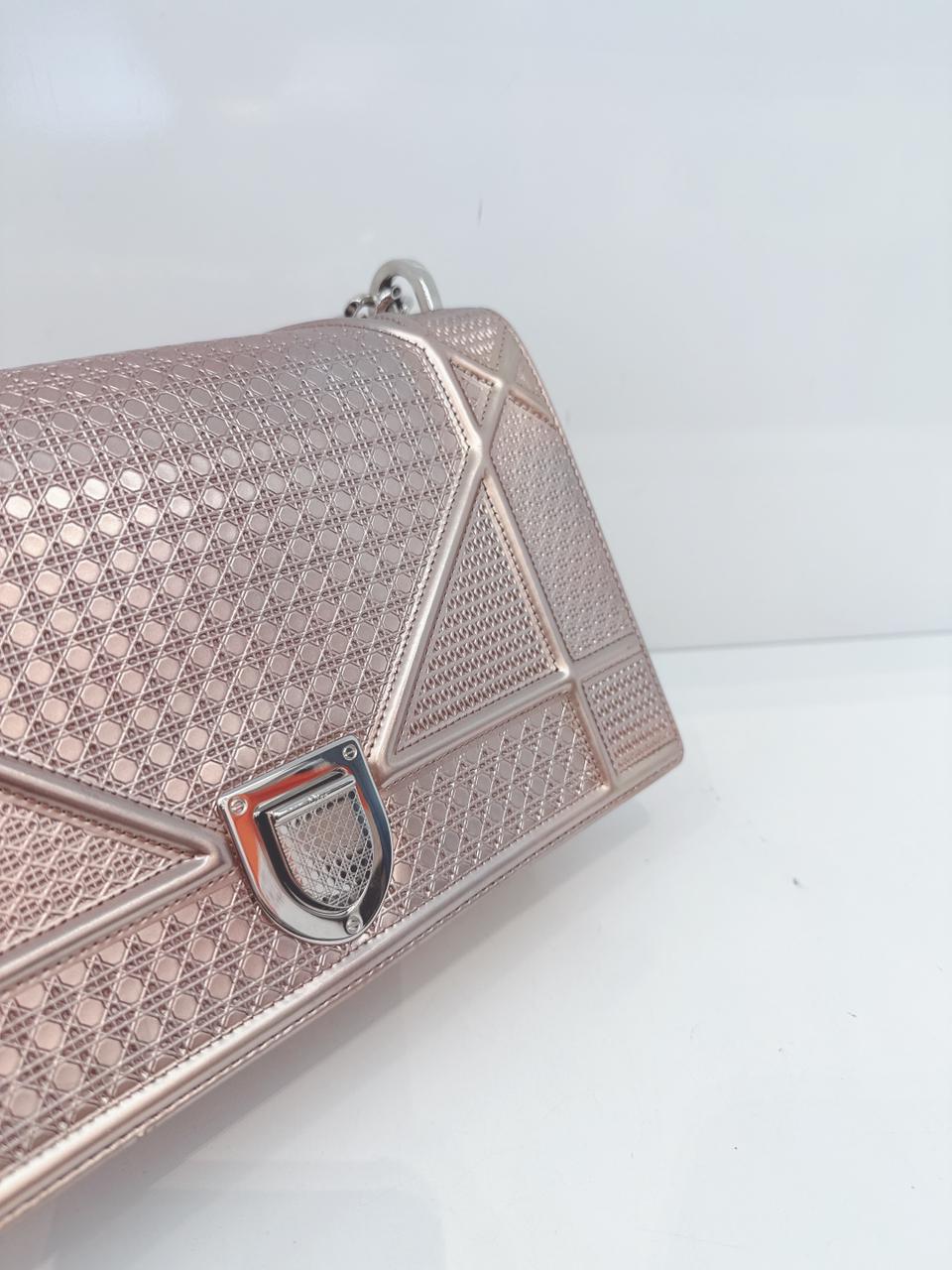 PINK METALLIC MICRO CANNAGE PATENT LEATHER MEDIUM DIORAMA SHOULDER BAG