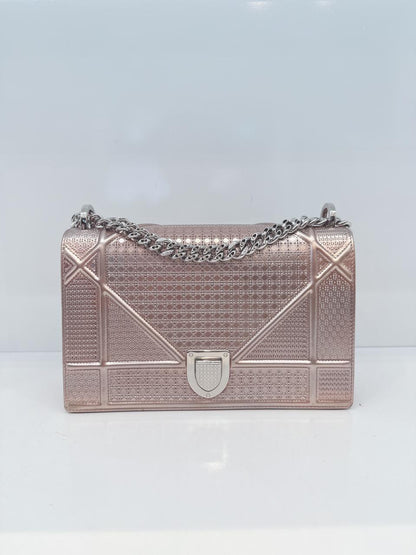 PINK METALLIC MICRO CANNAGE PATENT LEATHER MEDIUM DIORAMA SHOULDER BAG