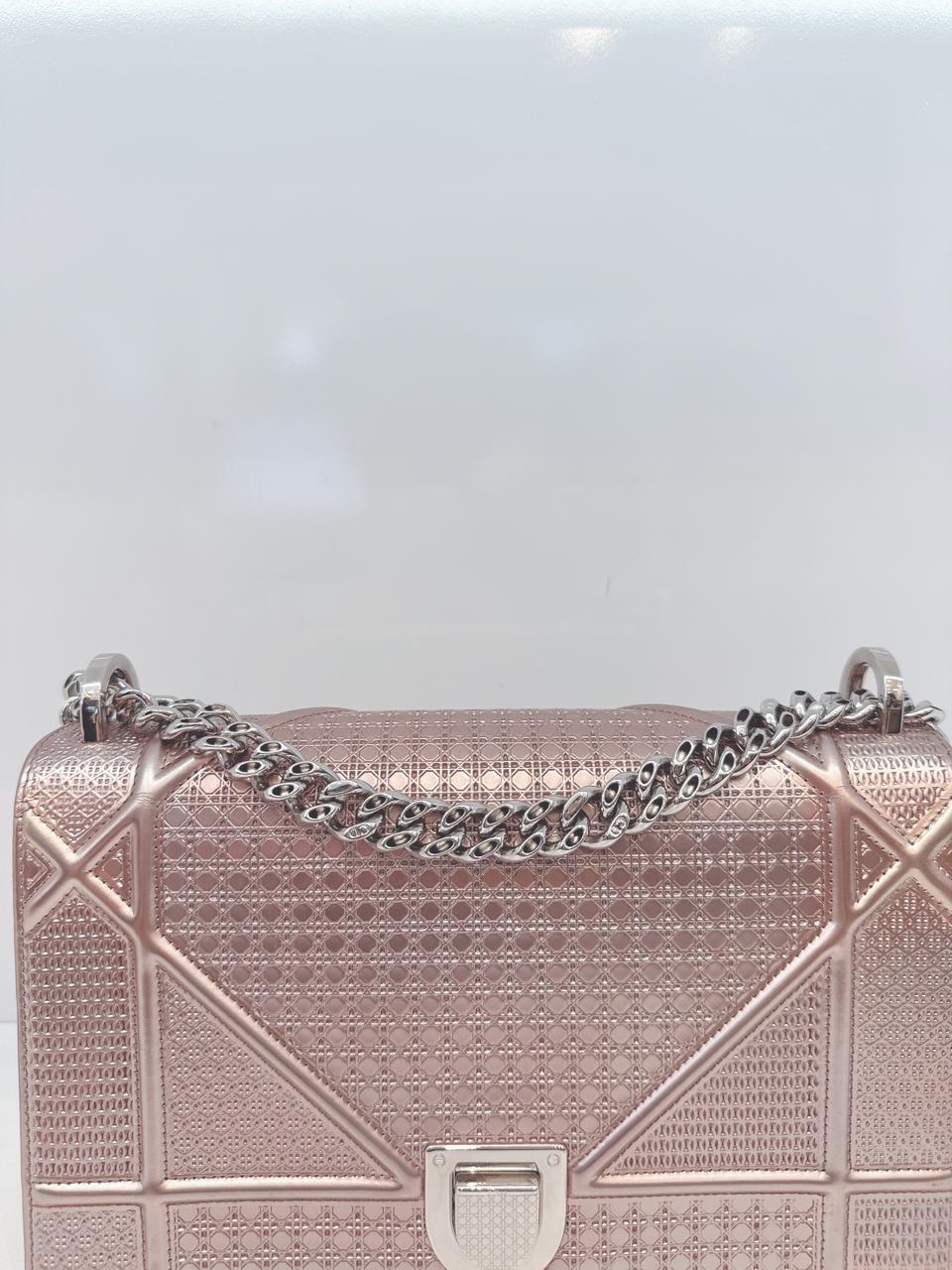 PINK METALLIC MICRO CANNAGE PATENT LEATHER MEDIUM DIORAMA SHOULDER BAG