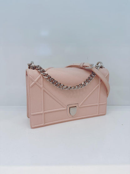 BLUSH PINK GRAINED LEATHER MEDIUM DIORAMA SHOULDER BAG