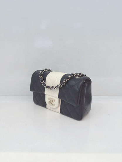 CHANEL BLACK AND WHITE QUILTED LAMBSKIN LEATHER CLASSIC MINI FLAP BAG LIGHT GOLD HARDWARE