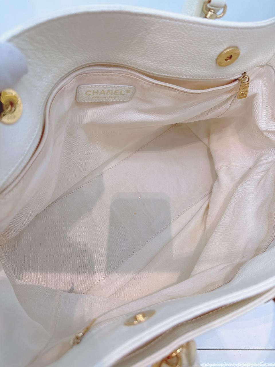 WHITE CAVIAR LEATHER CERF SHOPPER TOTE