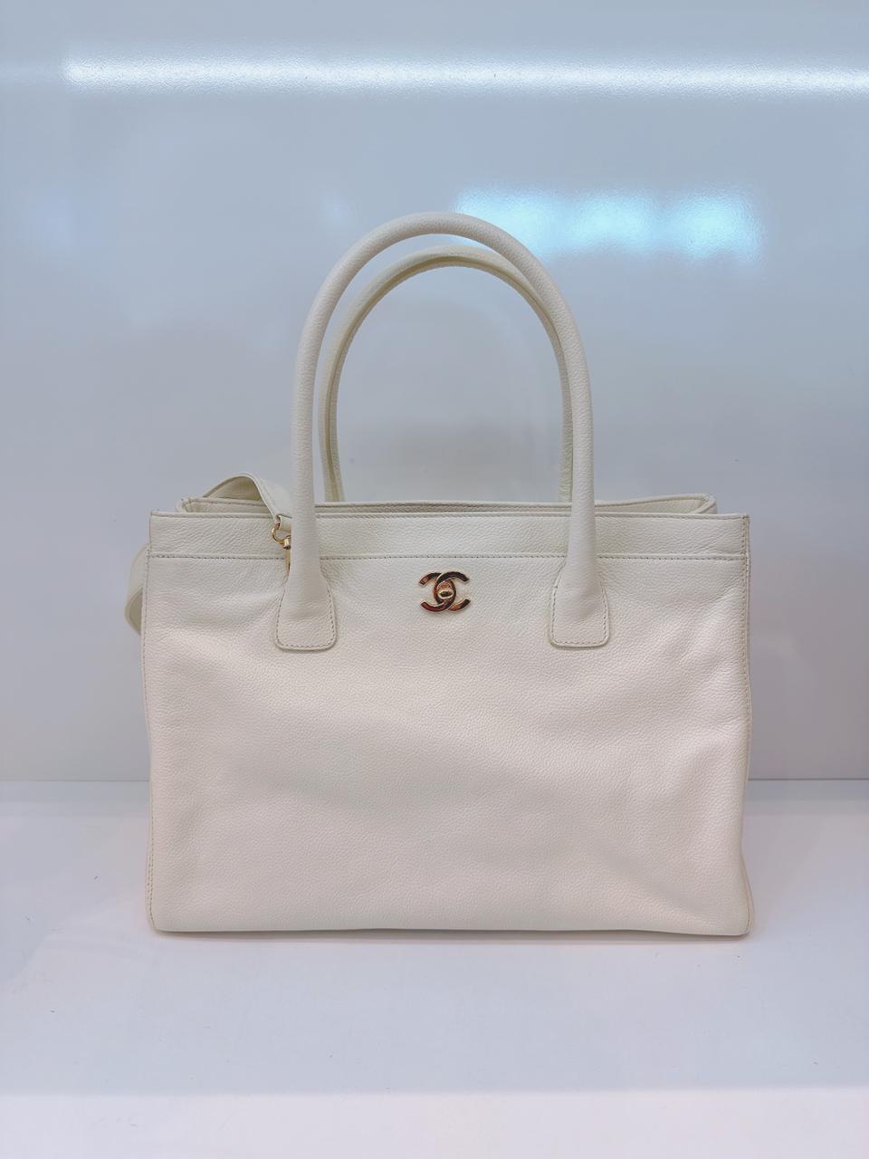 WHITE CAVIAR LEATHER CERF SHOPPER TOTE
