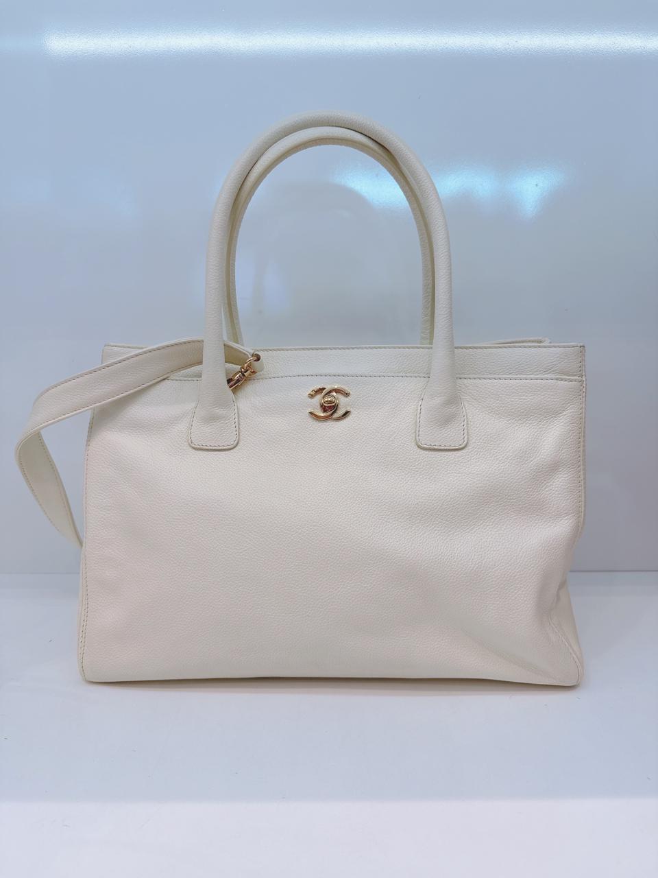 WHITE CAVIAR LEATHER CERF SHOPPER TOTE