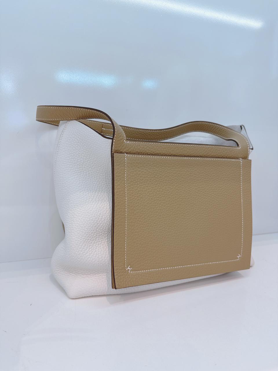 CABASELLIER 31 TAURILLON CLEMENCE HANDBAG NEW WHITE ETOUPE
