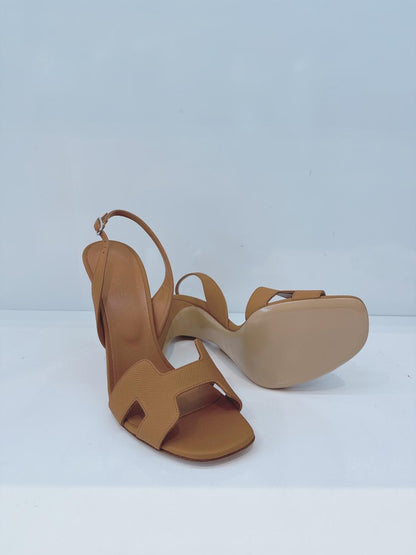 GOLD EPSOM LEATHER HOLY SANDALS 40.5