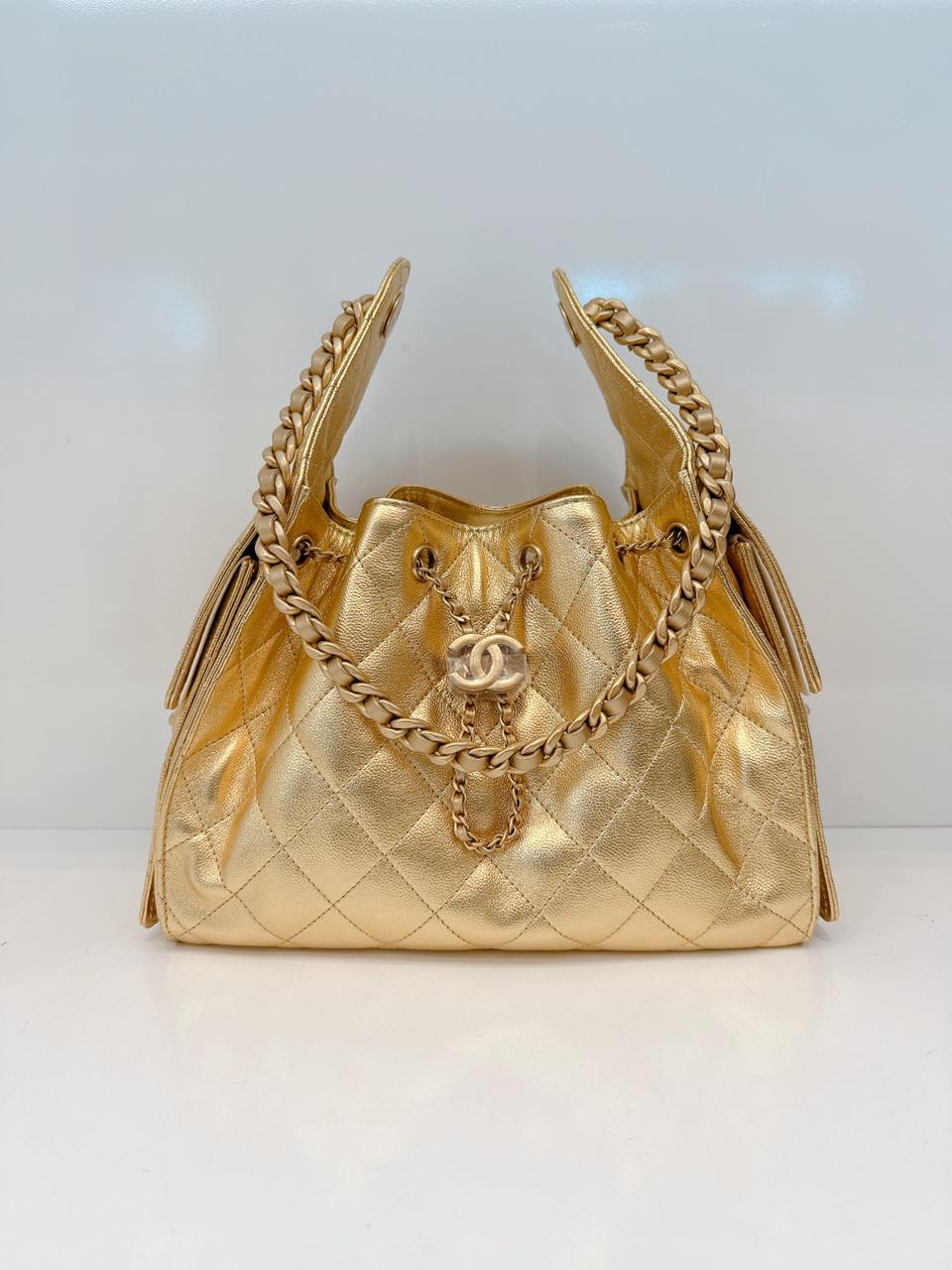 GOLD METALLIC GRAINED CALFSKIN LEATHER SMALL CHANEL 25 BAG