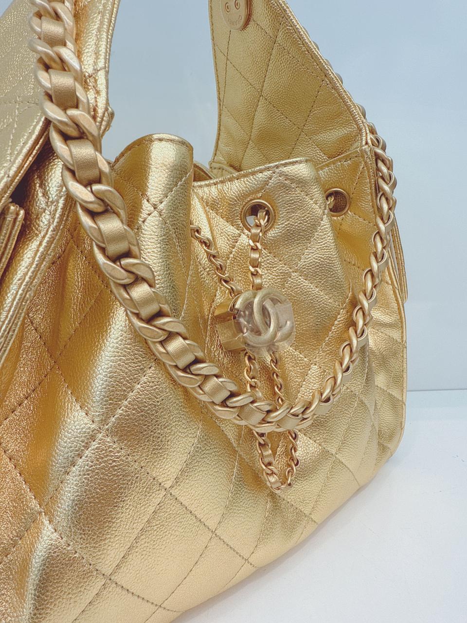 GOLD METALLIC GRAINED CALFSKIN LEATHER SMALL CHANEL 25 BAG