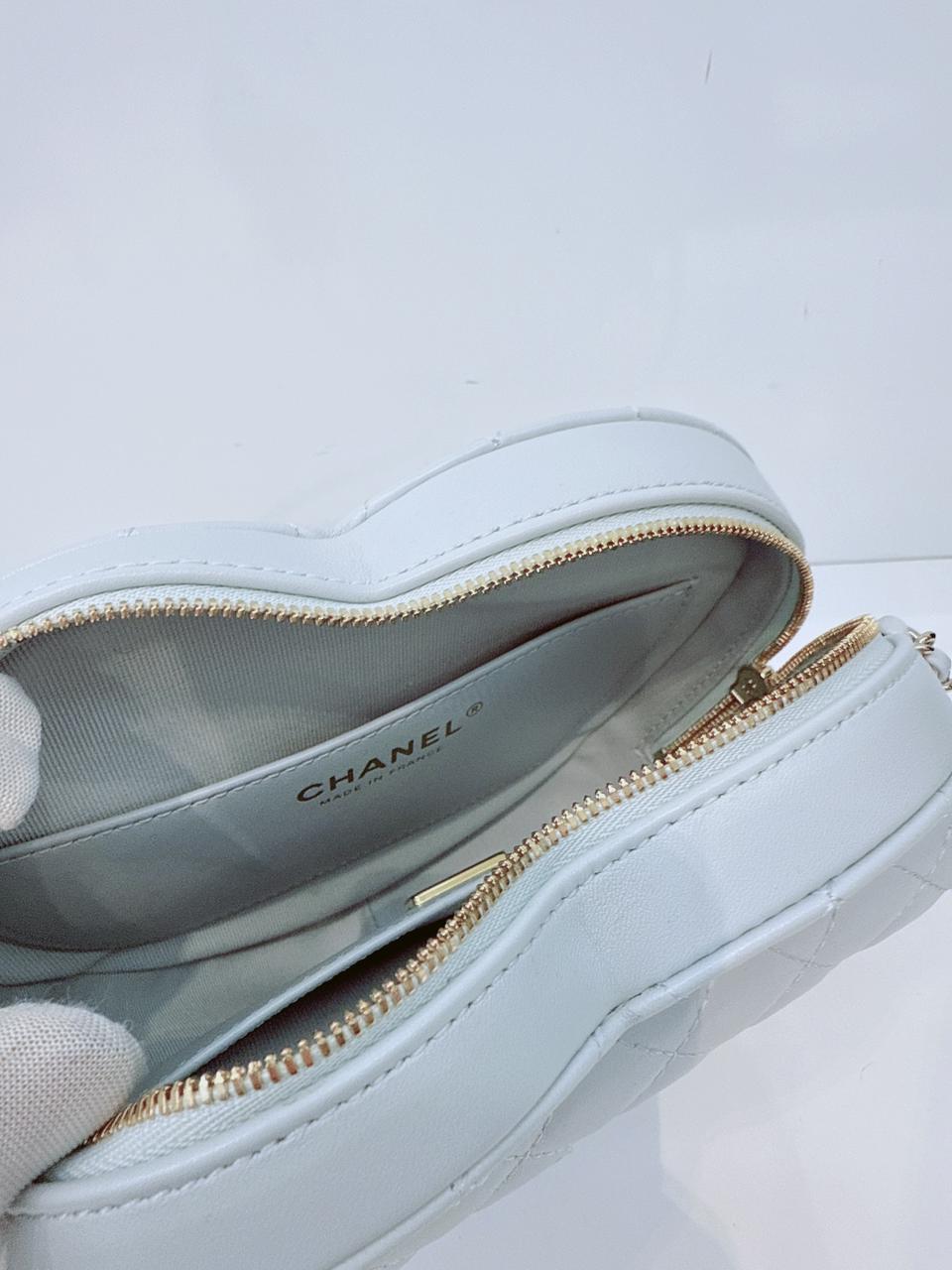 LIGHT PASTEL BLUE QUILTED LAMBSKIN LEATHER LARGE HEART BAG