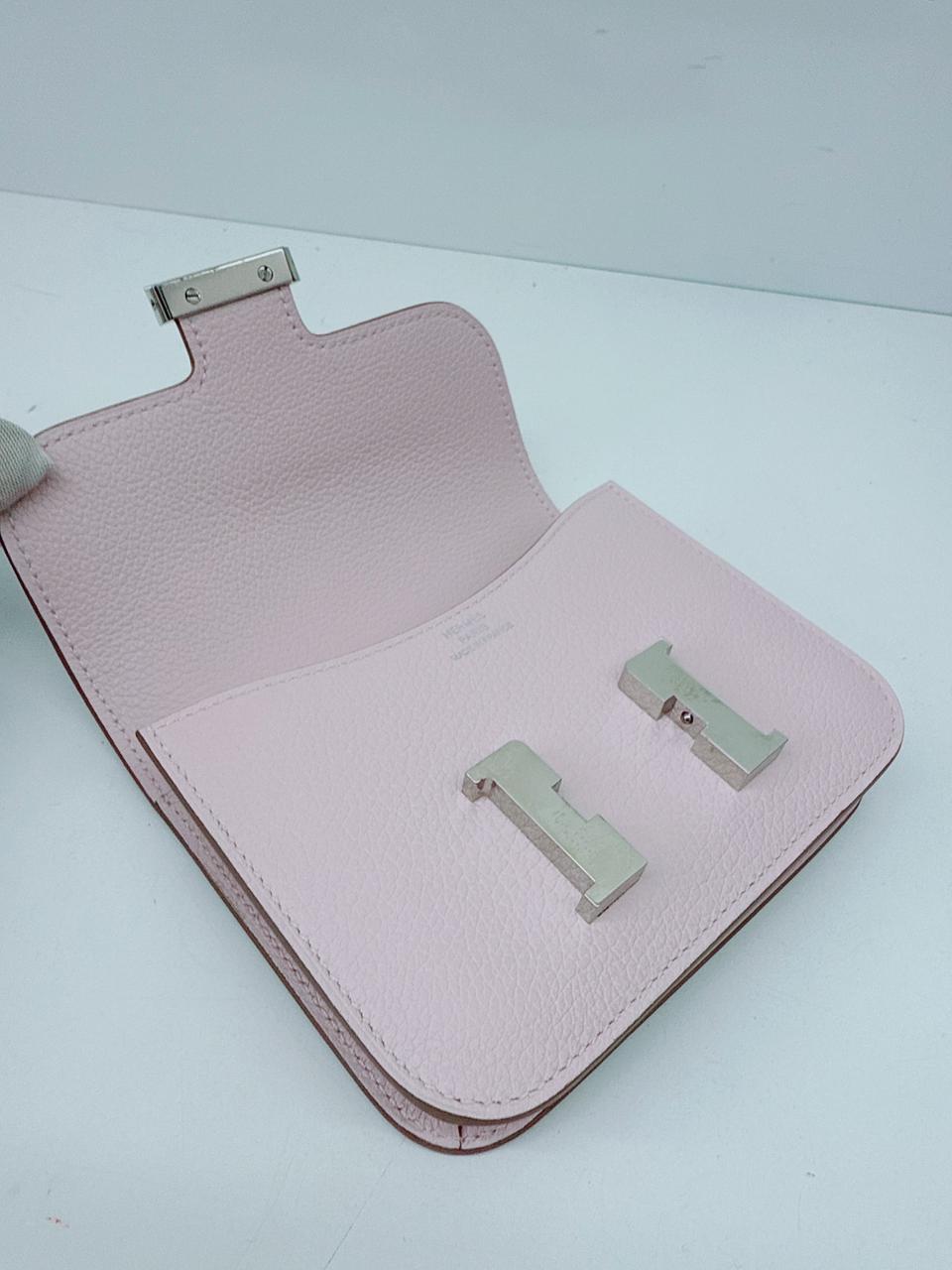 MAUVE PALE EVERCOLOR CONSTANCE SLIM WALLET