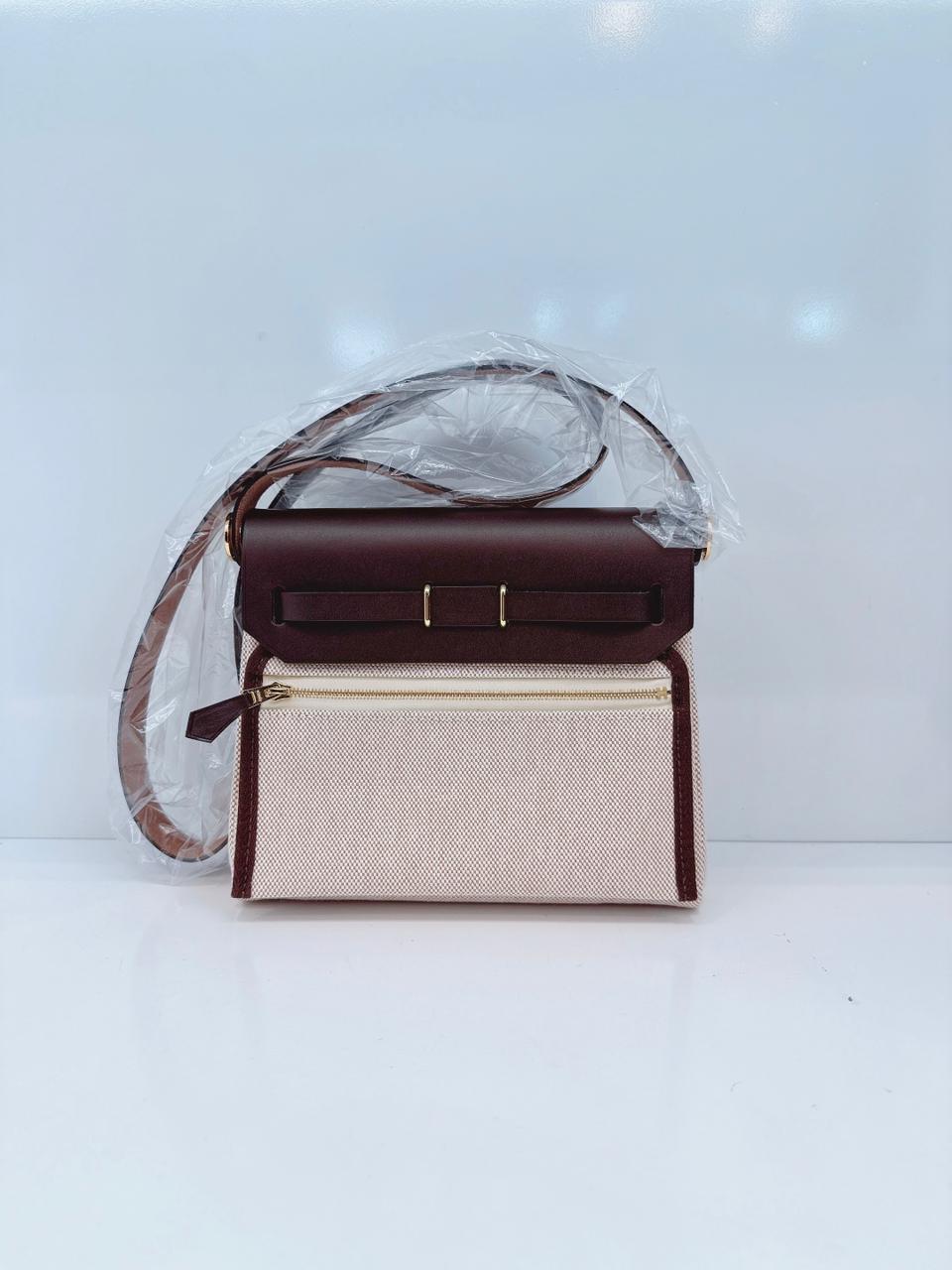 ECRU BEIGE EBENE CANVAS HERBAG MINI ZIP 20 GOLD HARDWARE
