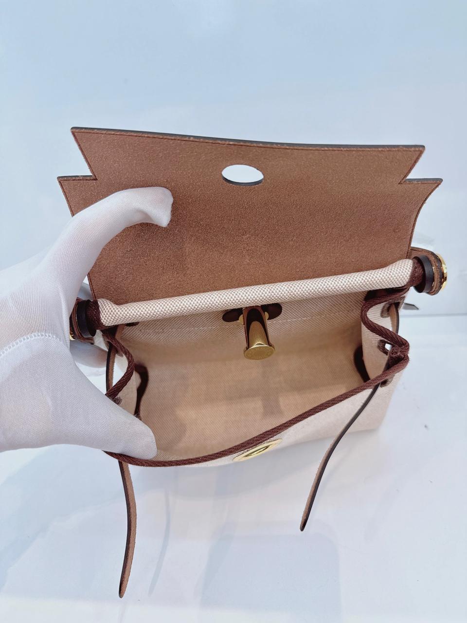 ECRU BEIGE EBENE CANVAS HERBAG MINI ZIP 20 GOLD HARDWARE