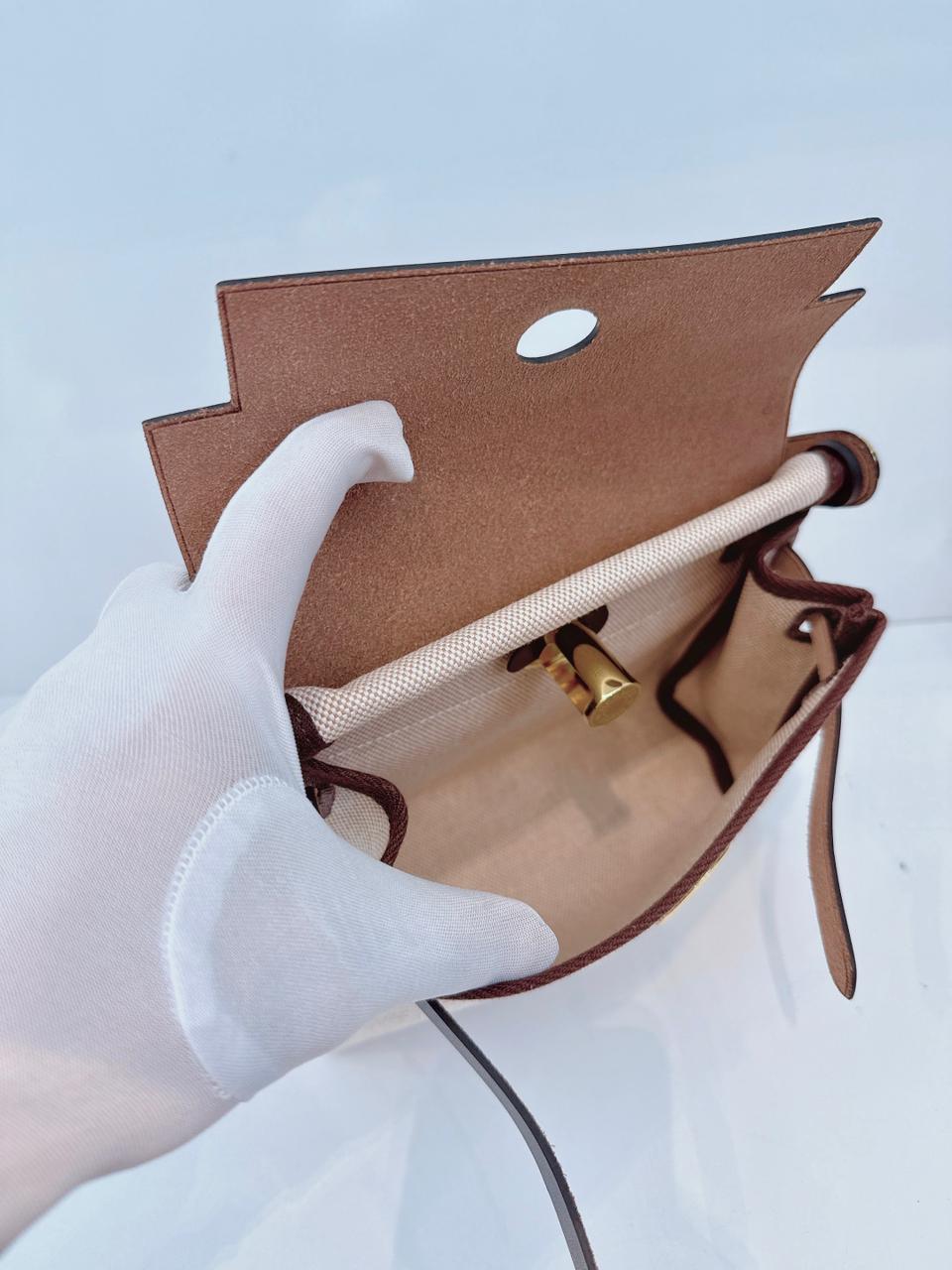 ECRU BEIGE EBENE CANVAS HERBAG MINI ZIP 20 GOLD HARDWARE