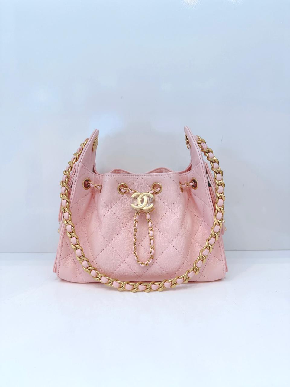 LIGHT PINK MINI CHANEL 25 HANDBAG GRAINED CALFSKIN GOLD TONE METAL HARDWARE