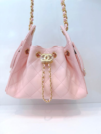 LIGHT PINK MINI CHANEL 25 HANDBAG GRAINED CALFSKIN GOLD TONE METAL HARDWARE