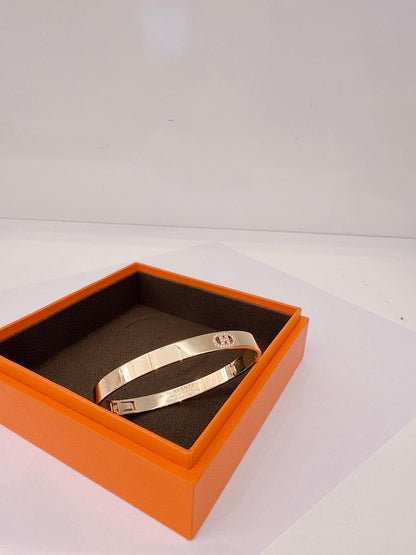 ROSE GOLD AND DIAMOND H D'ANCRE BRACELET SMALL MODEL