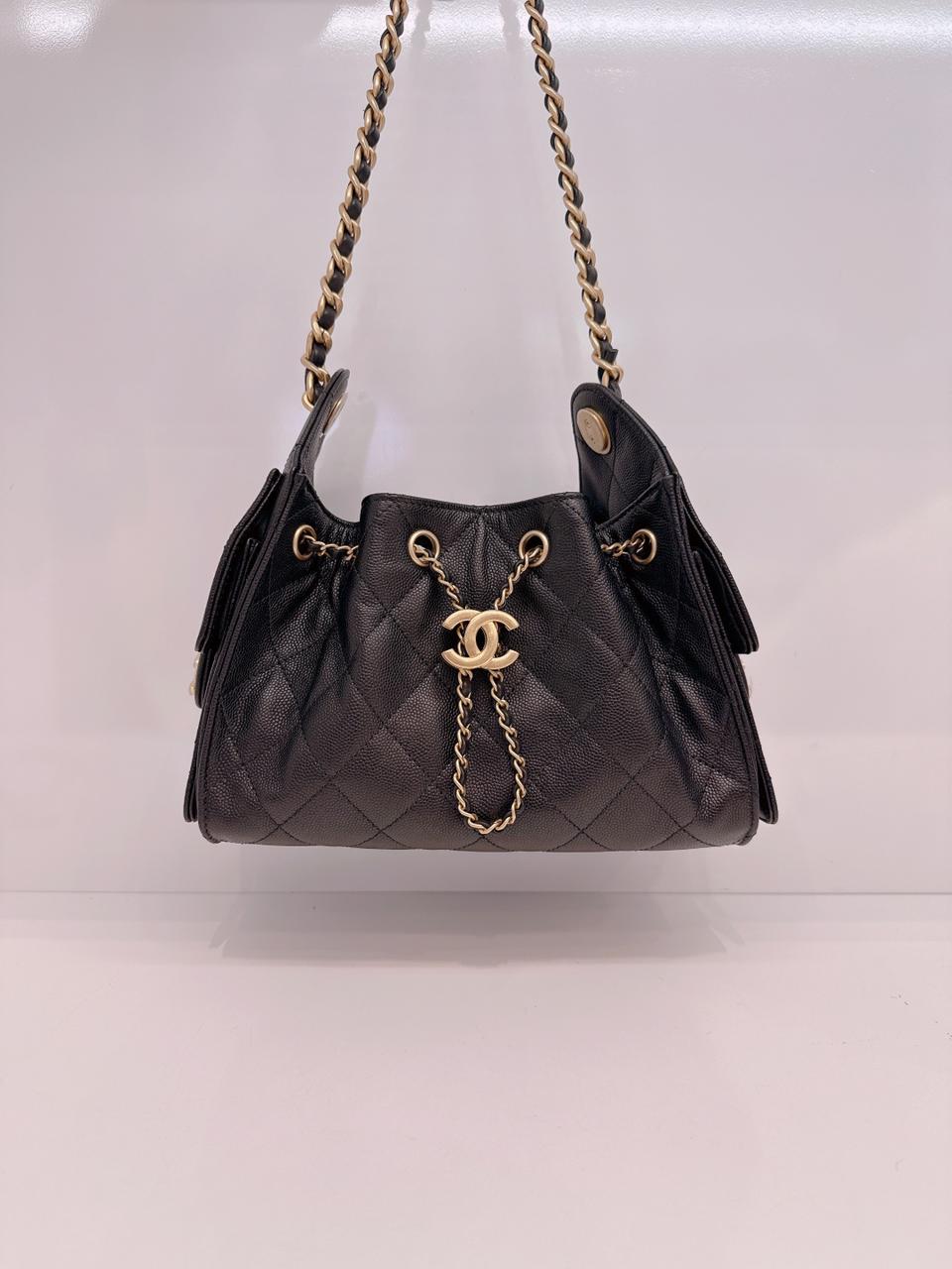 BLACK GRAINED CALFSKIN LEATHER MINI CHANEL 25 HANDBAG