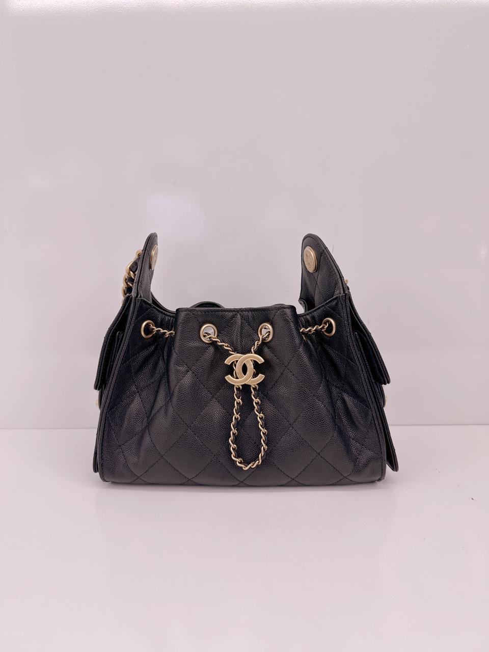 BLACK GRAINED CALFSKIN LEATHER MINI CHANEL 25 HANDBAG