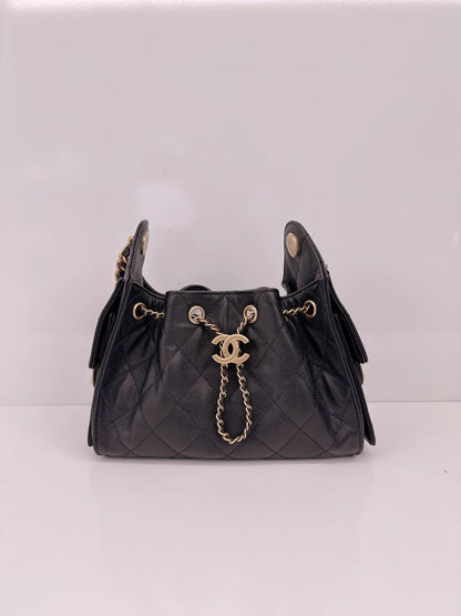 BLACK GRAINED CALFSKIN LEATHER MINI CHANEL 25 HANDBAG