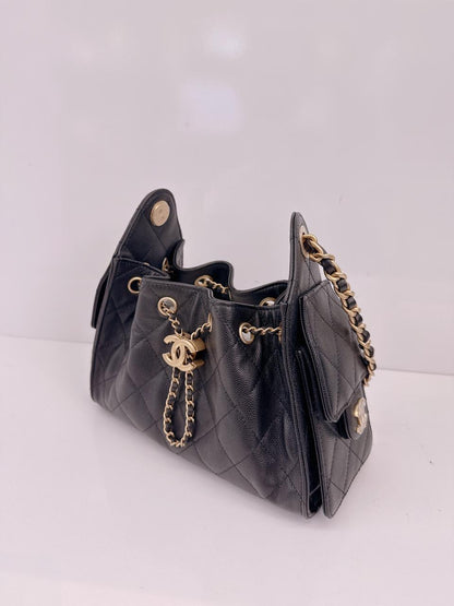 BLACK GRAINED CALFSKIN LEATHER MINI CHANEL 25 HANDBAG
