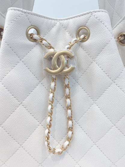 WHITE GRAINED CALFSKIN LEATHER SMALL CHANEL 25 BAG