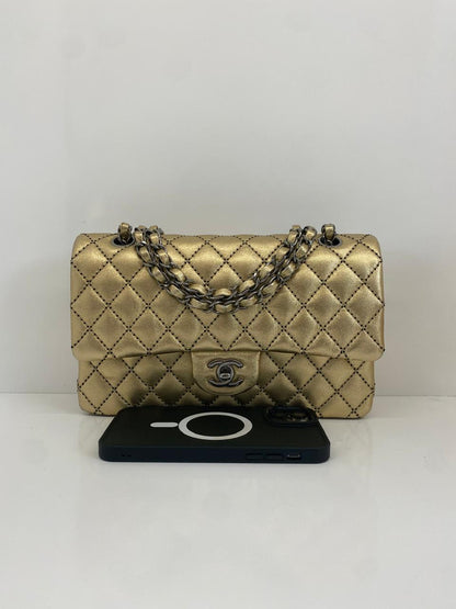 GOLD METALLIC CALFSKIN WILD STITCH SURPIQUE MEDIUM CLASSIC DOUBLE FLAP HANDBAG