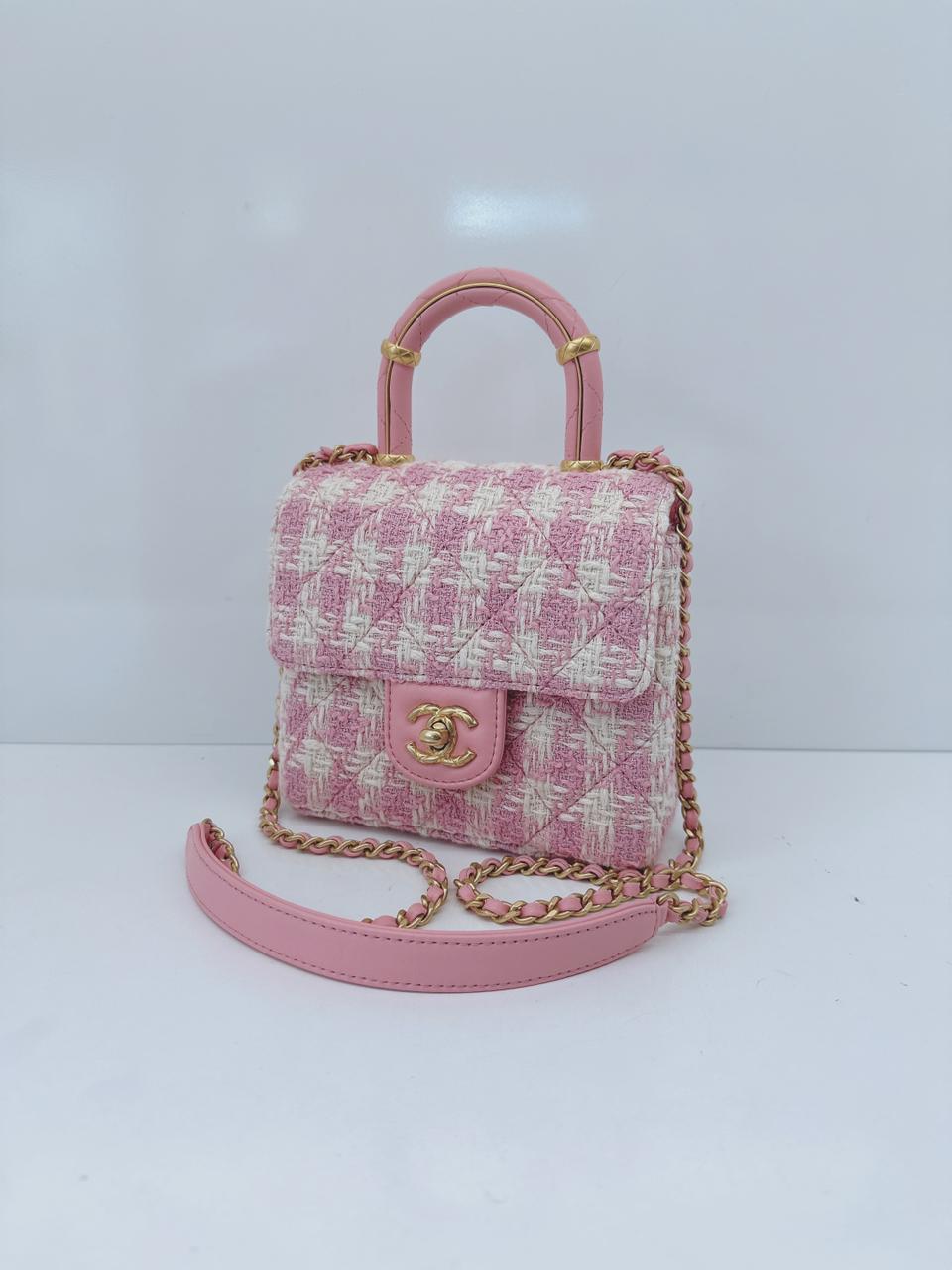 PINK ECRU TWEED HANDLE CRUSH FLAP BAG