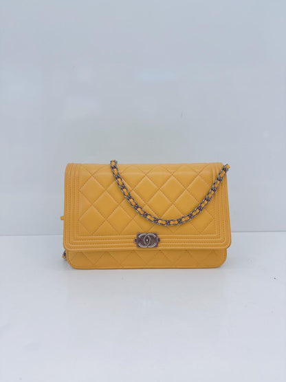 YELLOW LAMBSKIN LEATHER BOY WALLET ON CHAIN