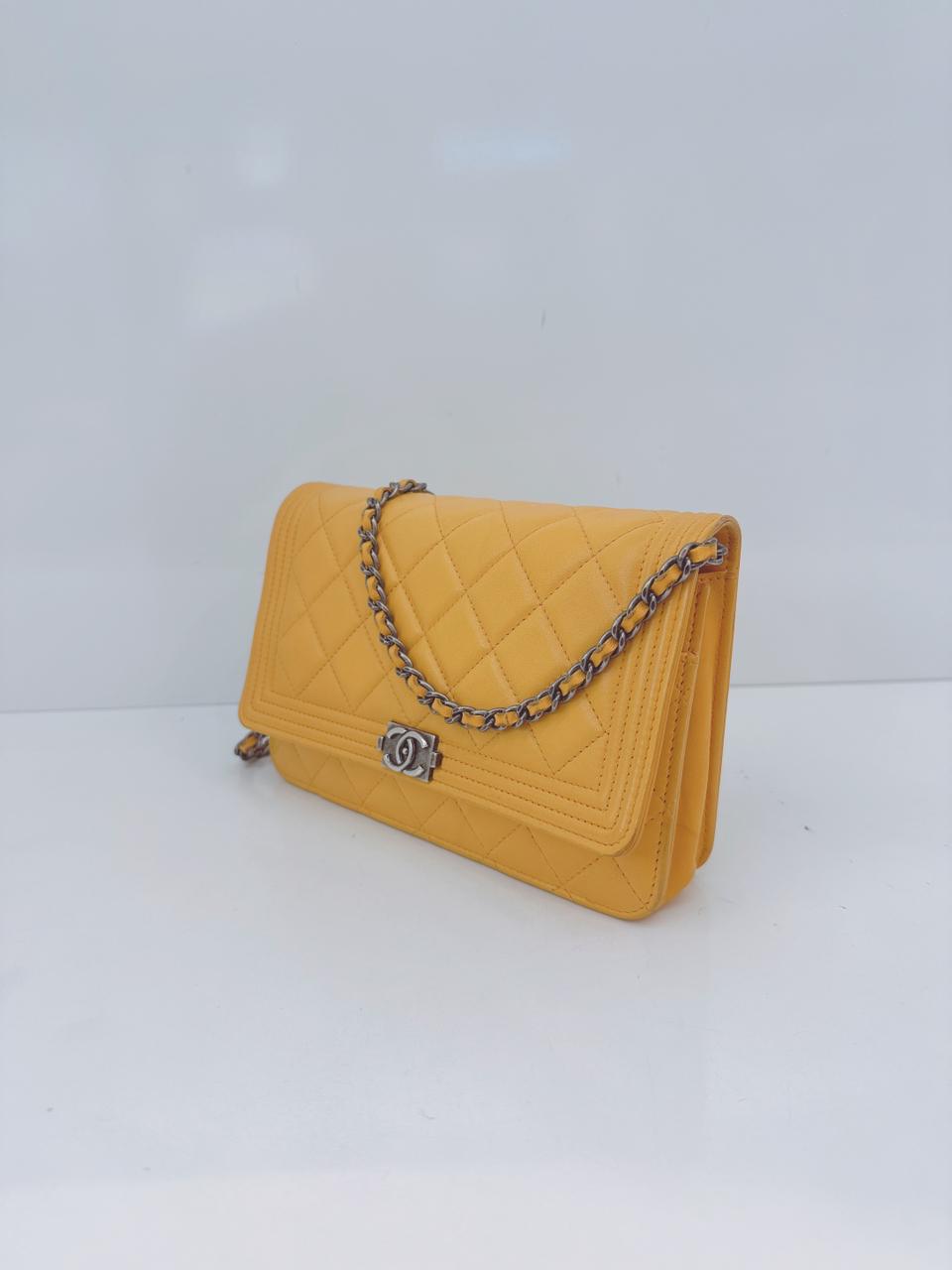 YELLOW LAMBSKIN LEATHER BOY WALLET ON CHAIN