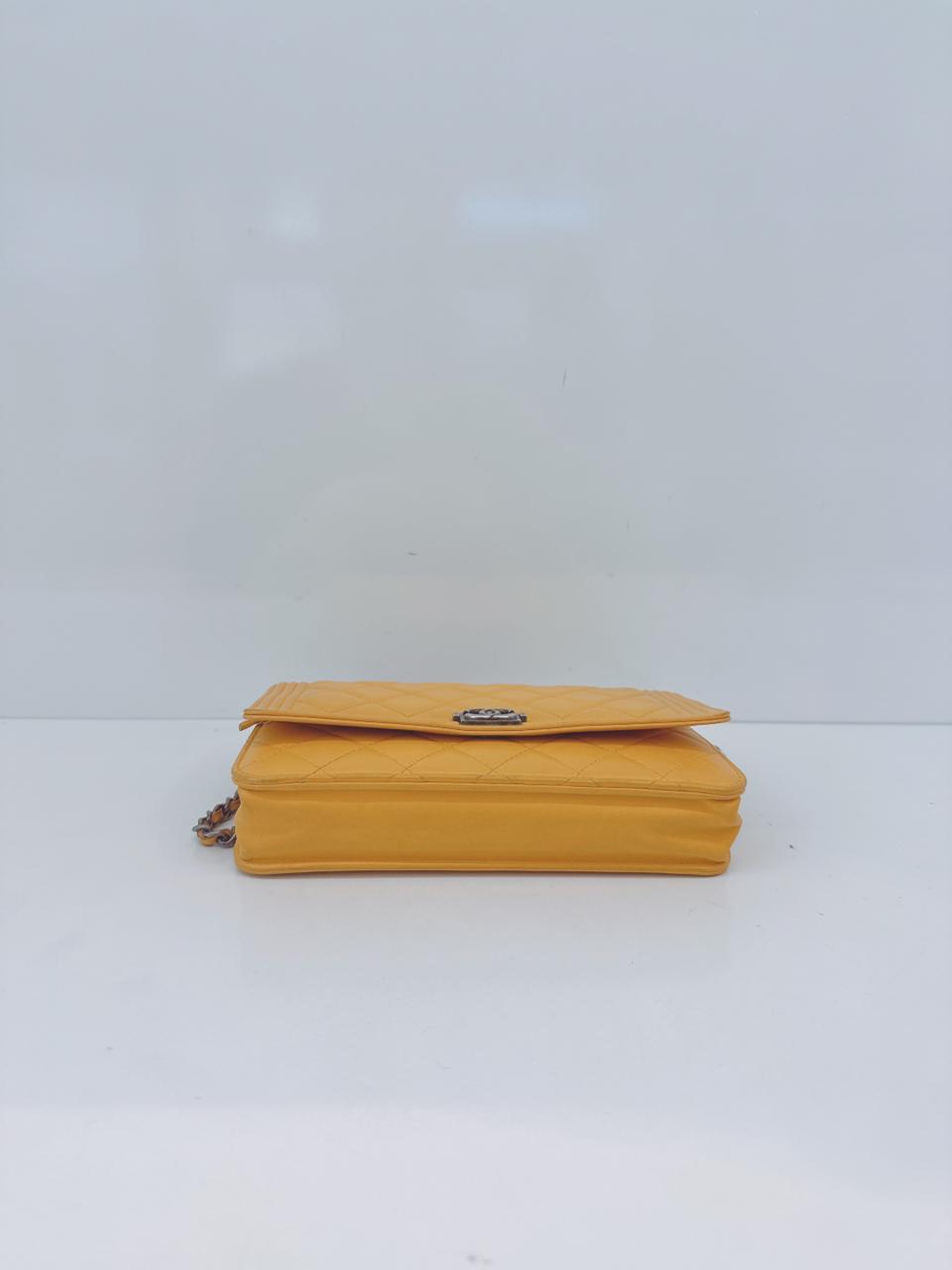 YELLOW LAMBSKIN LEATHER BOY WALLET ON CHAIN