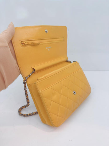 YELLOW LAMBSKIN LEATHER BOY WALLET ON CHAIN