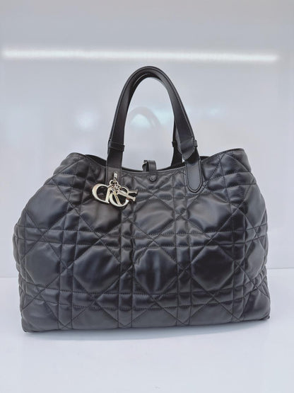 BLACK MACROCANNAGE CALFSKIN LARGE DIOR TOUJOURS BAG