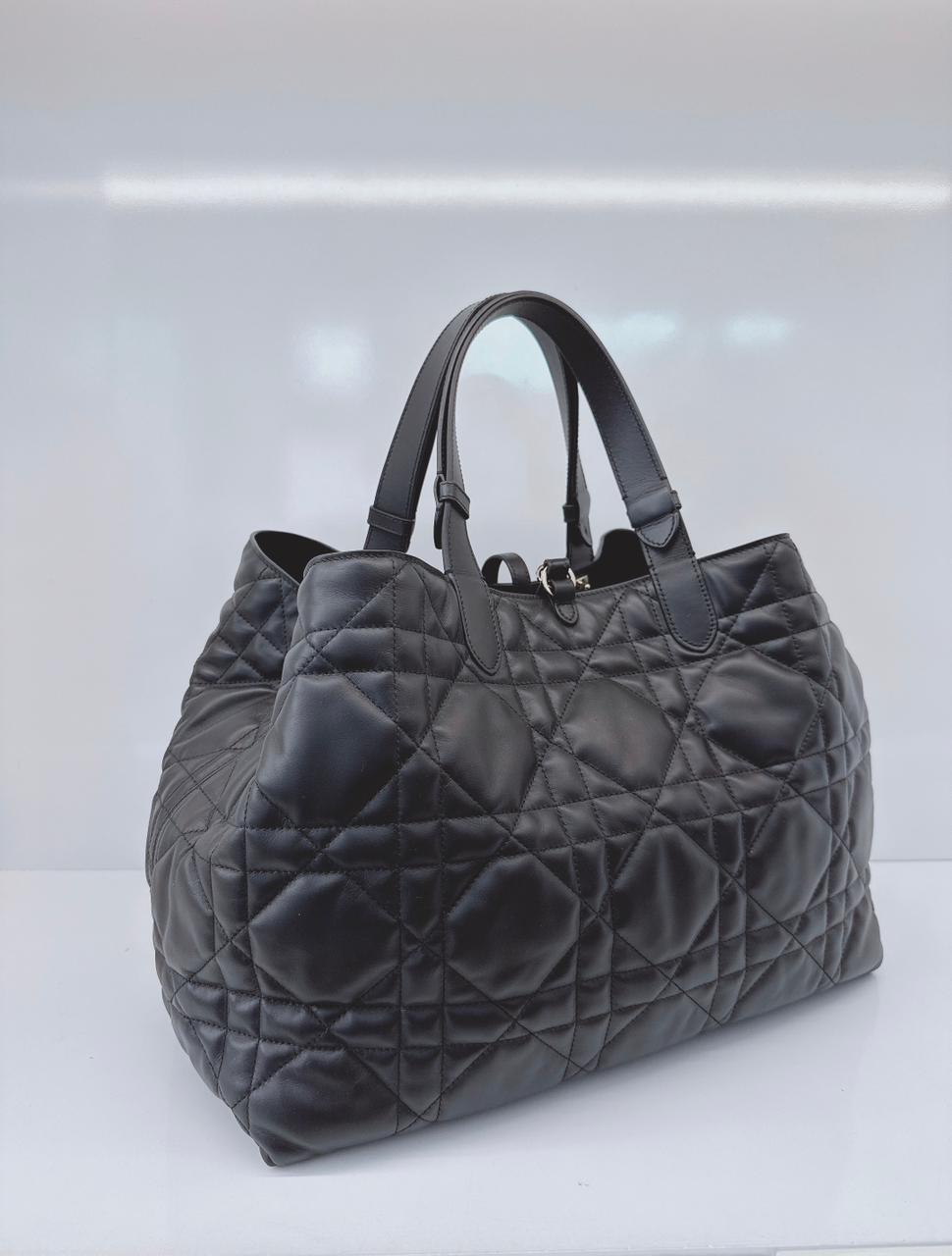 BLACK MACROCANNAGE CALFSKIN LARGE DIOR TOUJOURS BAG
