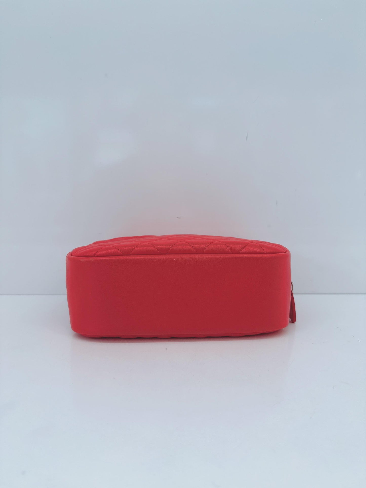 CORAL QUILTED LAMBSKIN LEATHER CURVY POUCH COSMETIC CASE