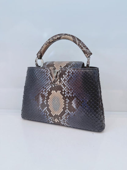 NAVY BLUE AND BEIGE PYTHON LEATHER CAPUCINES BB HANDBAG