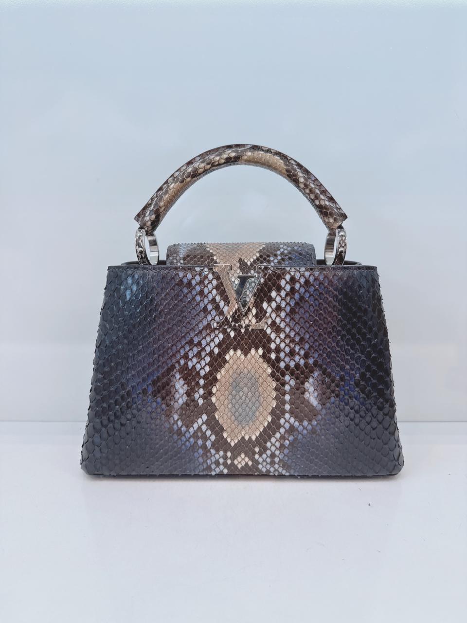 NAVY BLUE AND BEIGE PYTHON LEATHER CAPUCINES BB HANDBAG