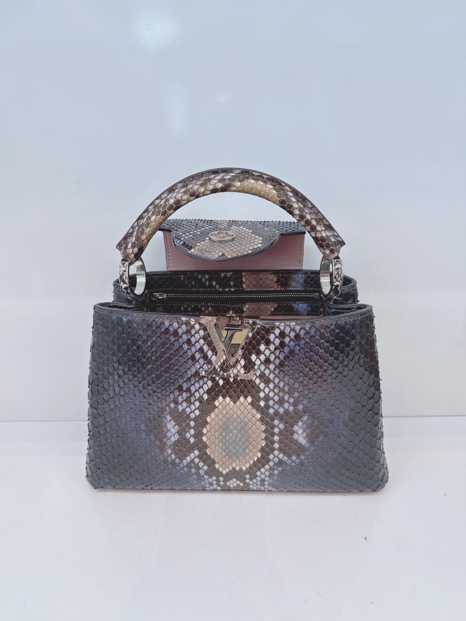 NAVY BLUE AND BEIGE PYTHON LEATHER CAPUCINES BB HANDBAG